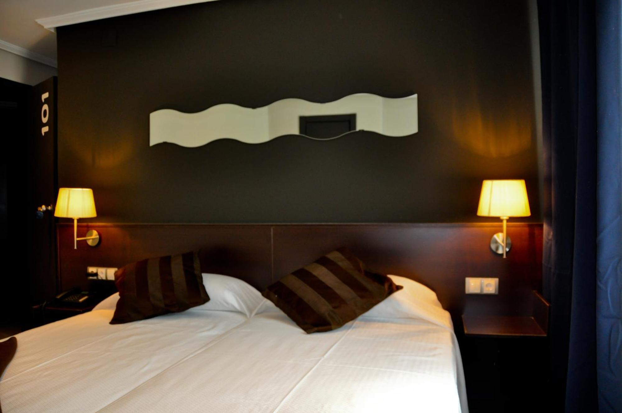 Hostal La Rotonda 오렌세 외부 사진